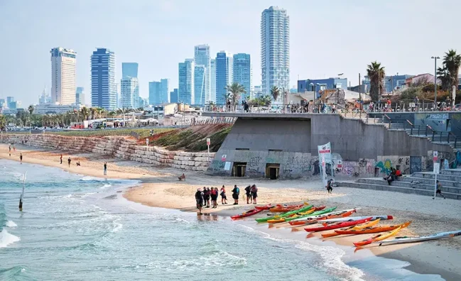 Tel Aviv Pulse: 3 Days of Fun & Beaches